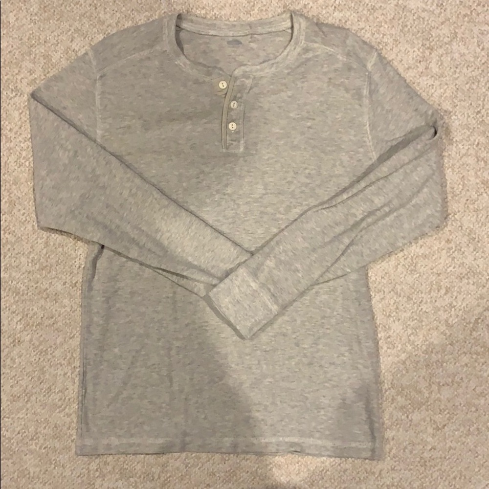 Old Navy Quarter Button Long Sleeve